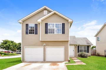 150 Hazelhurst Dr Covington, GA 30016